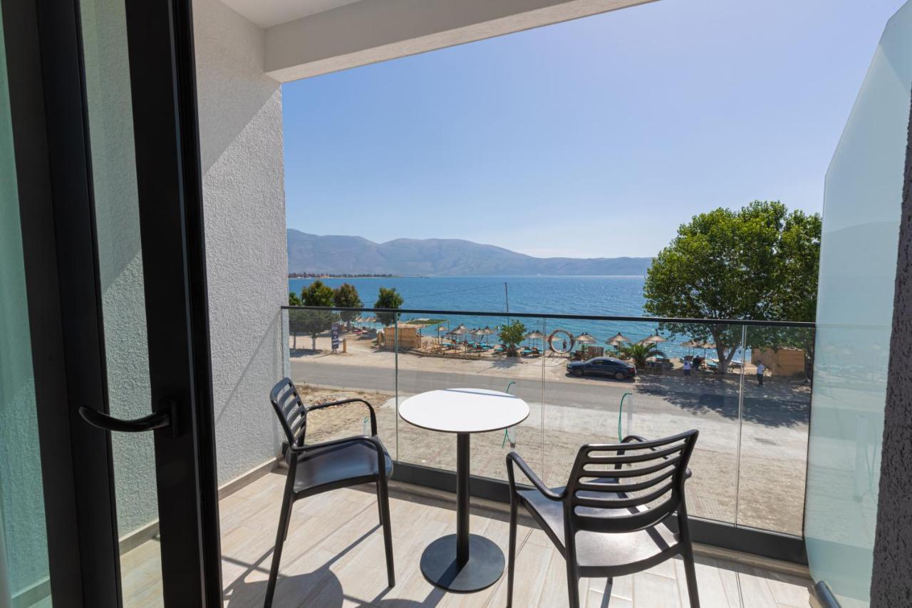 B&B Champagne, Vlore Bay Radhime Exterior photo