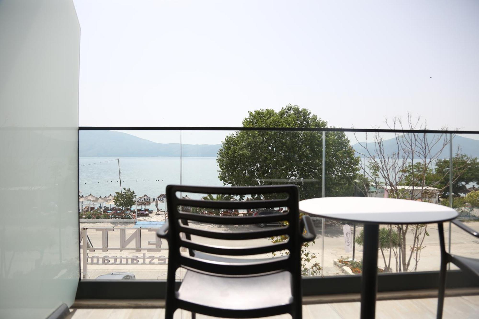 B&B Champagne, Vlore Bay Radhime Exterior photo