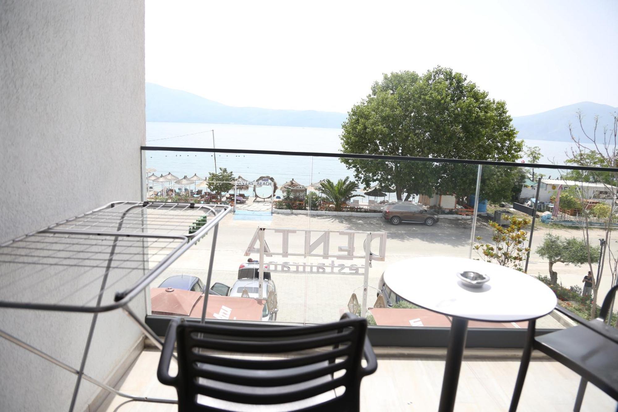 B&B Champagne, Vlore Bay Radhime Exterior photo