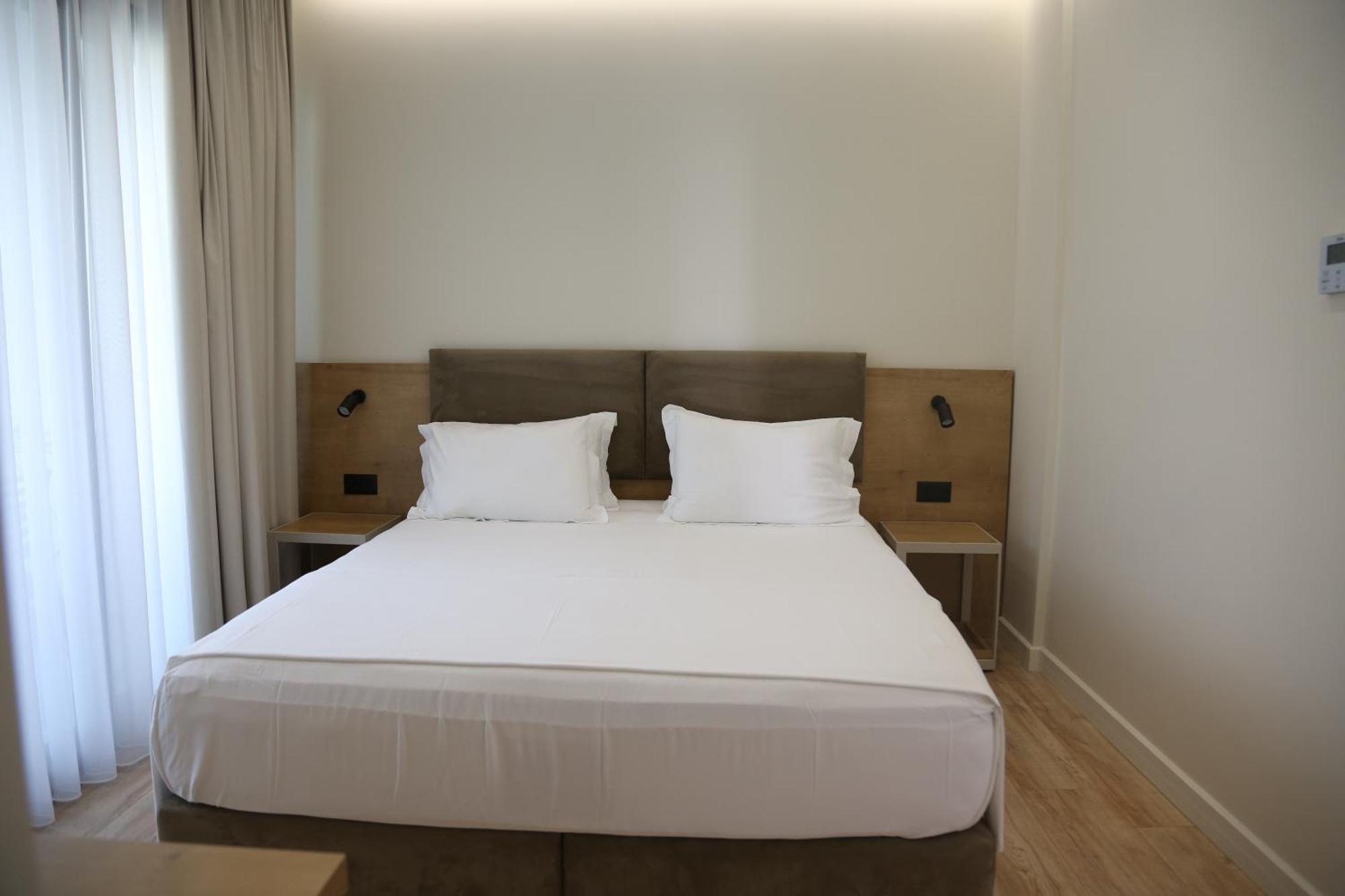 B&B Champagne, Vlore Bay Radhime Exterior photo