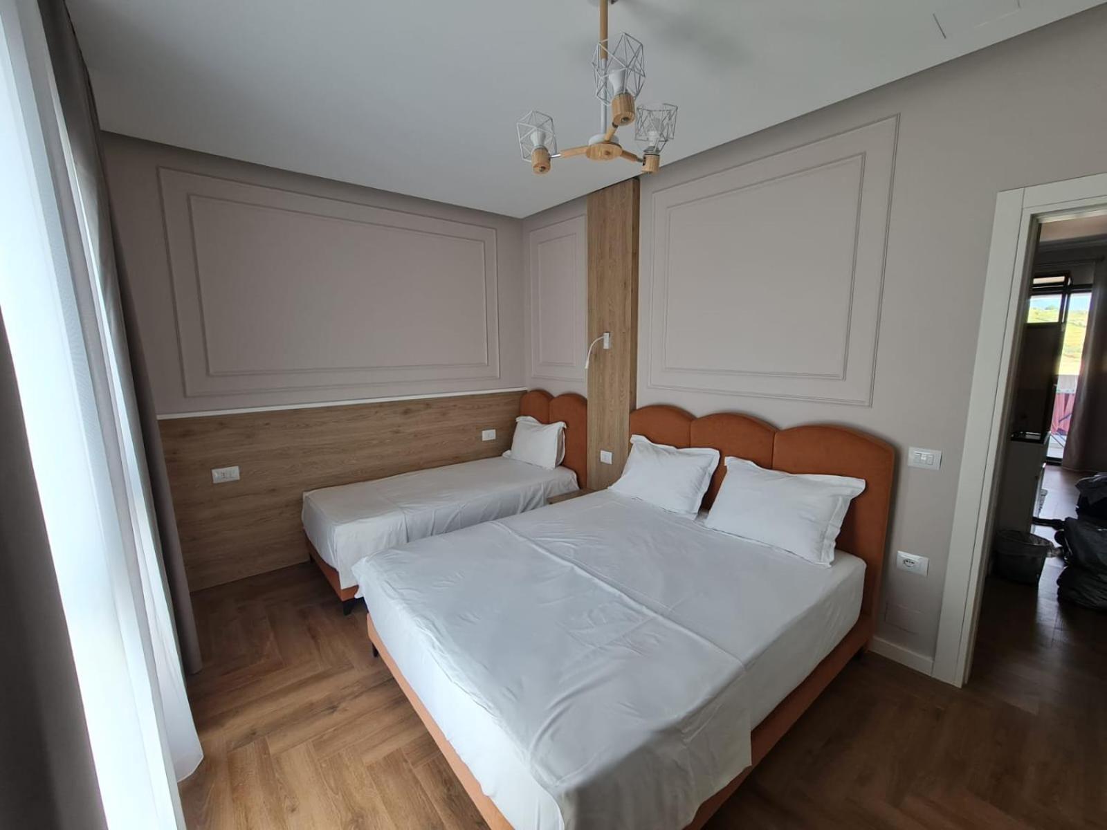 B&B Champagne, Vlore Bay Radhime Exterior photo